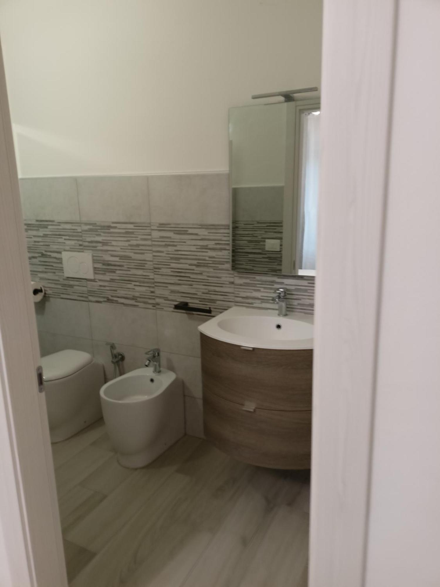 La Dea Rooms Феррара Экстерьер фото